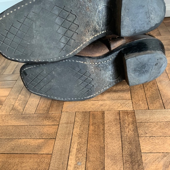 Women’s Harness 12r Frye boots size 6.5 - Picture 4 of 5